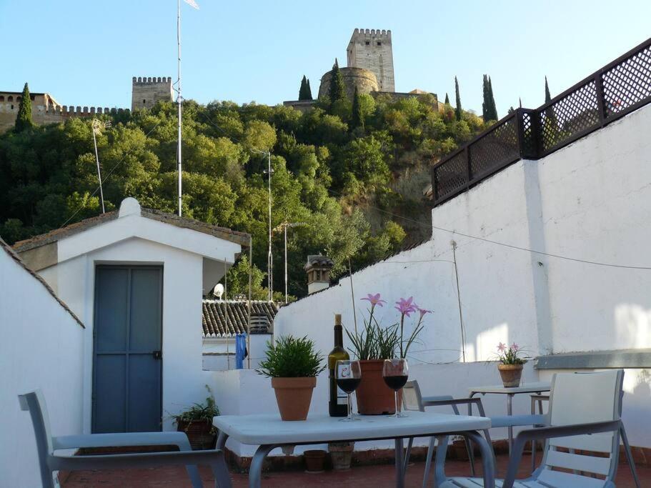 Apartmán Frente A La Alhambra Granada Exteriér fotografie